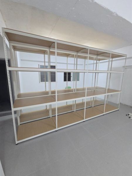 반지하 상가 창고 대형 선반 설치 설치 완료 사진